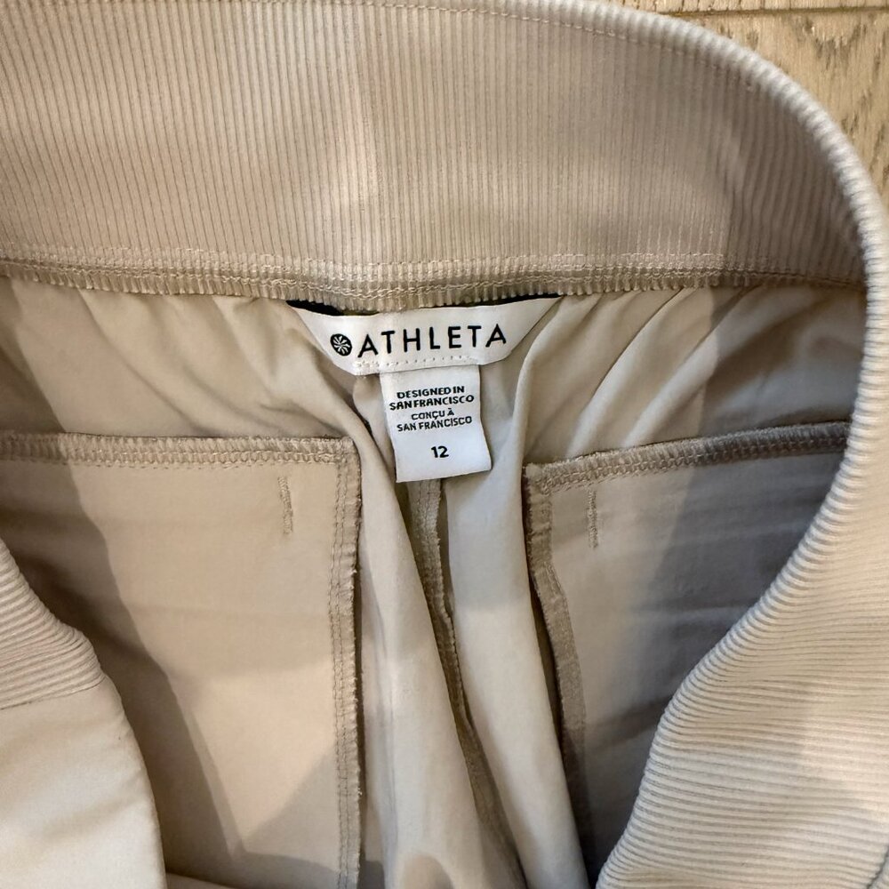 Athleta Brooklyn Ankle Pant Khaki 12 Featherweight Travel - Picture 4 of 7